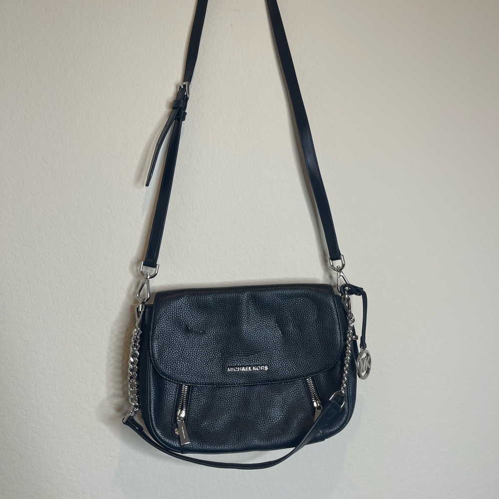 Michael Kors Black Shoulder Bag - Picture 2 of 7
